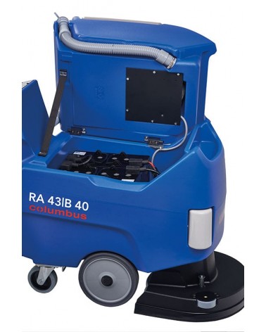 Skapnet RA43IB 40 avec chargeur intégré Autolaveuse Columbus Compac...