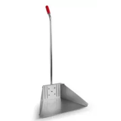 Pelle métallique avec manche