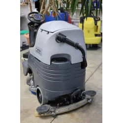 Nilfisk BR 752 autolaveuse conducteur porté reconditionnée