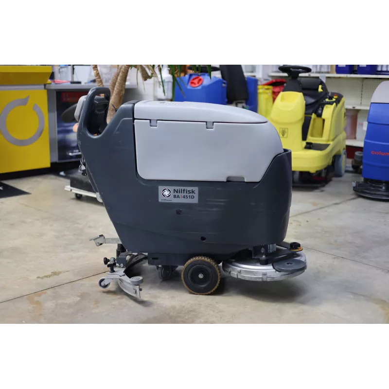 Nilfisk BA 451D autolaveuse accompagnée reconditionnée
