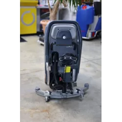 Nilfisk BA 451D autolaveuse accompagnée reconditionnée